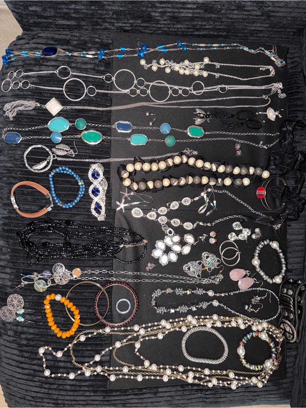 Mixed Womens Costume Jewelry‎ Set in Blue, Turquoise, Black, Ivory and Silver